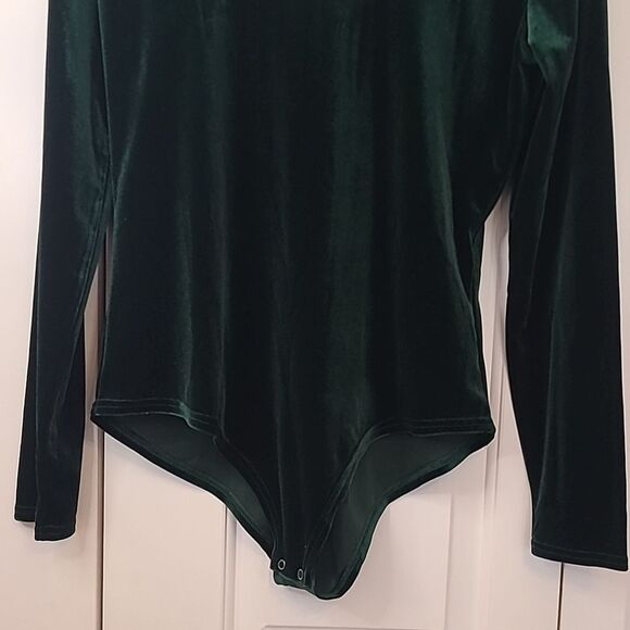 Modcloth Dark Green Stretch Velvet Bodysuit Scoop Neck Long Sleeve Size XL - Picture 4 of 11